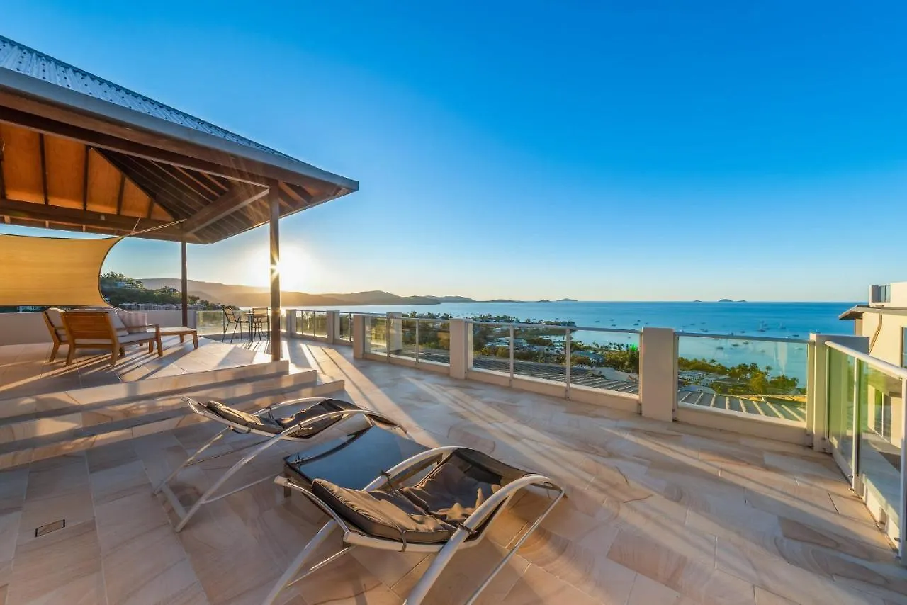 Executive Whitsunday Penthouse At 40 Reflections Apartment Airlie Beach